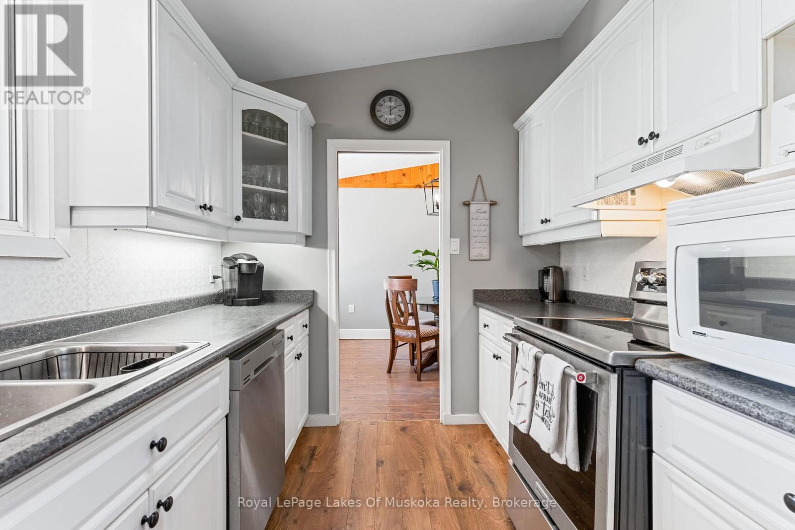 50 Brofoco Drive, Bracebridge, Ontario  P1L 1C9 - Photo 10 - X12466121
