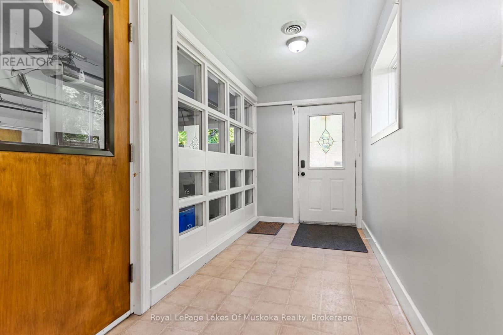 50 Brofoco Drive, Bracebridge, Ontario  P1L 1C9 - Photo 4 - X12466121