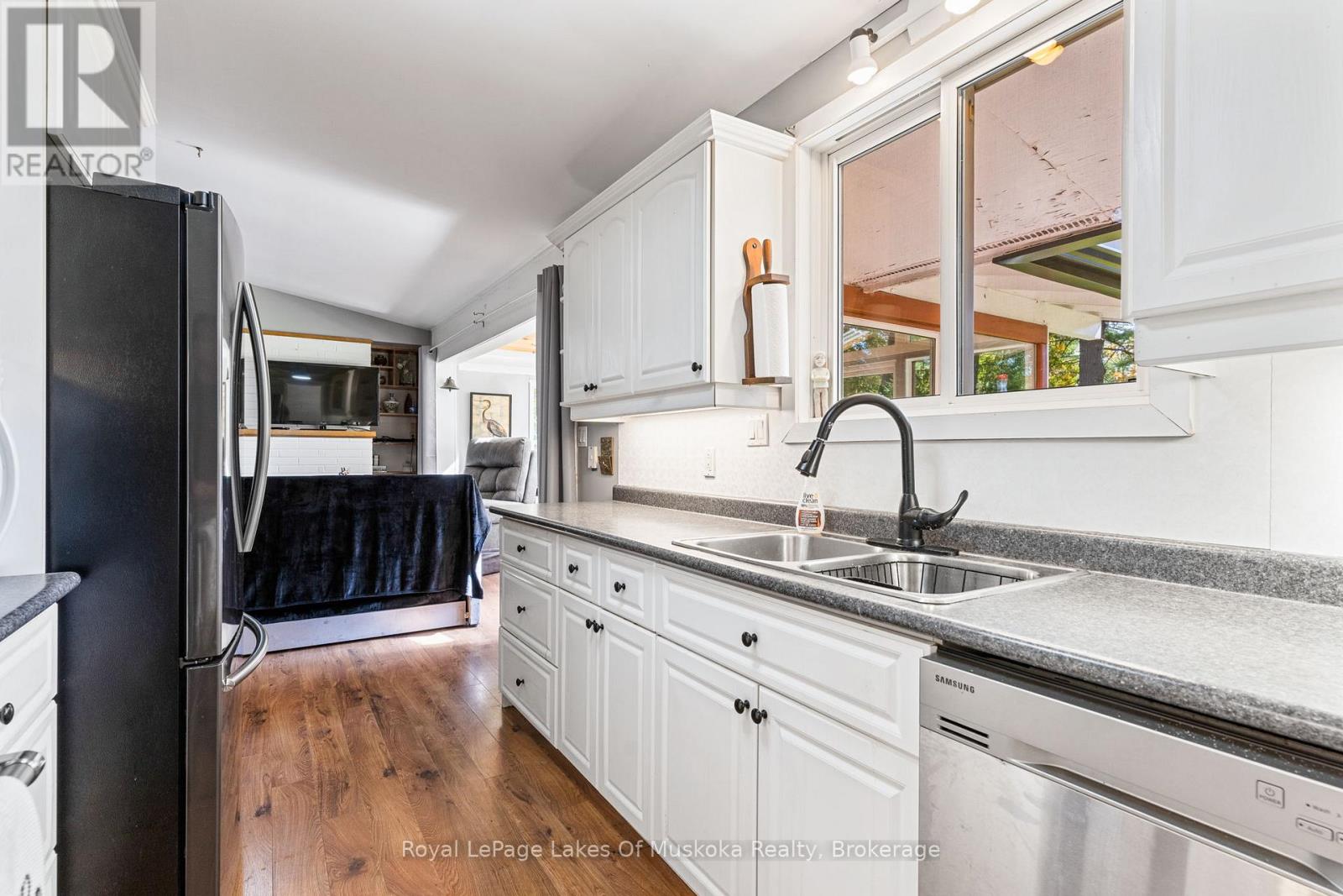 50 Brofoco Drive, Bracebridge, Ontario  P1L 1C9 - Photo 9 - X12466121