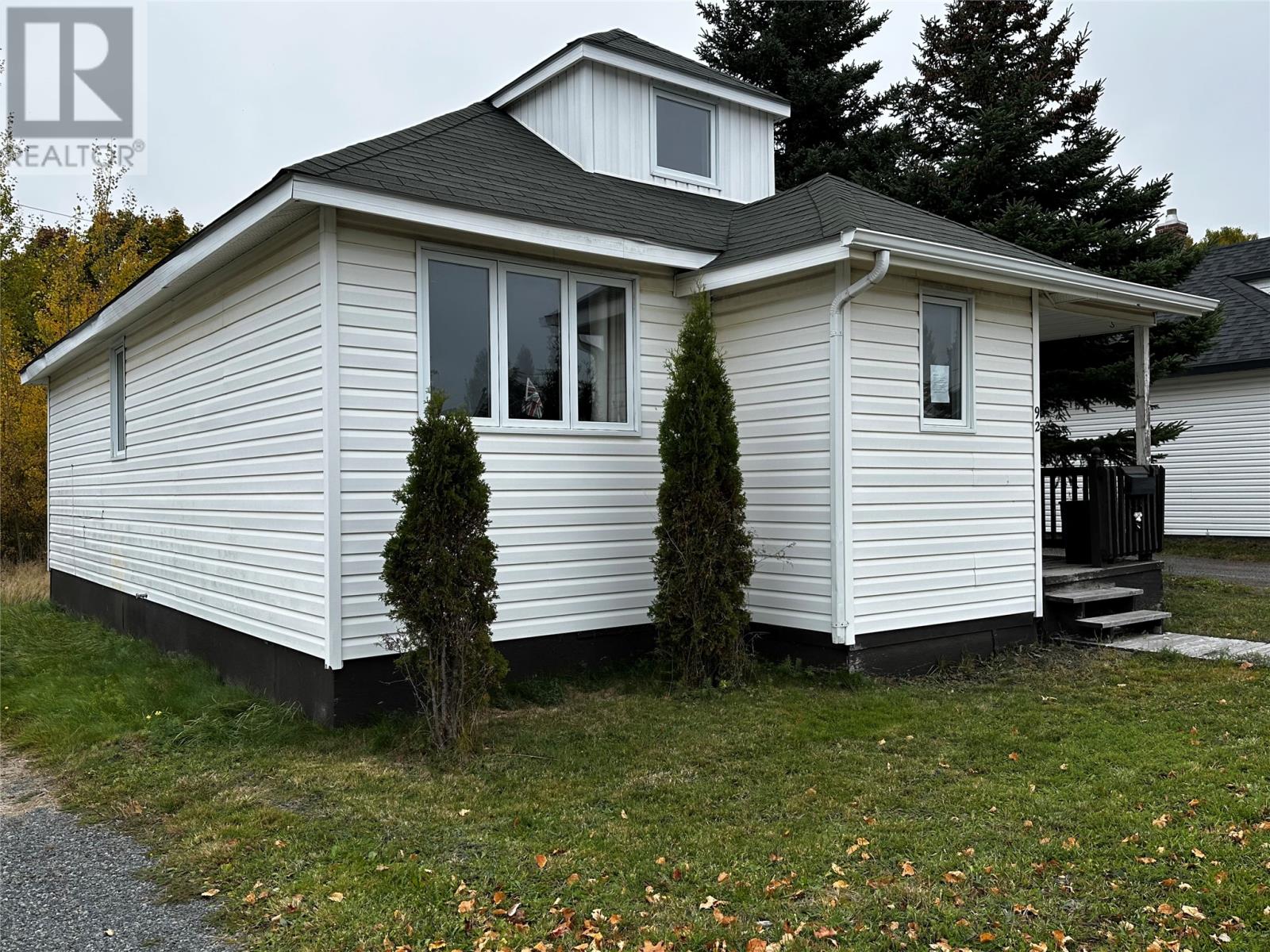 92 Lincoln Road, Grand Falls-Windsor, Newfoundland & Labrador  A2A 1N5 - Photo 1 - 1291602