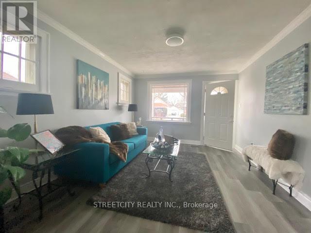 21 Eastman Avenue, London East, Ontario  N5W 2M3 - Photo 2 - X12466205