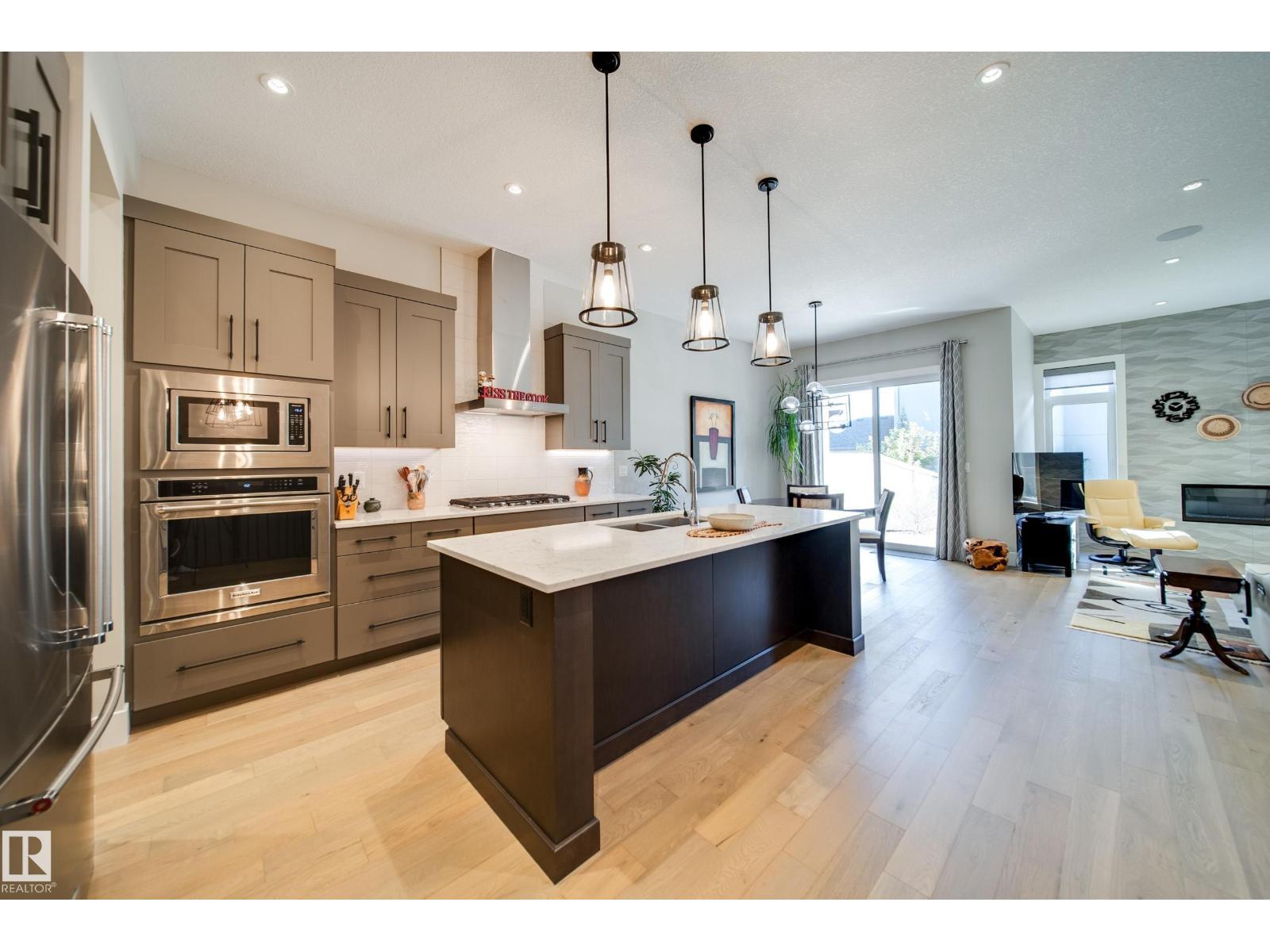 4605 Knight Pt Sw, Edmonton, Alberta  T6W 4B7 - Photo 3 - E4462325