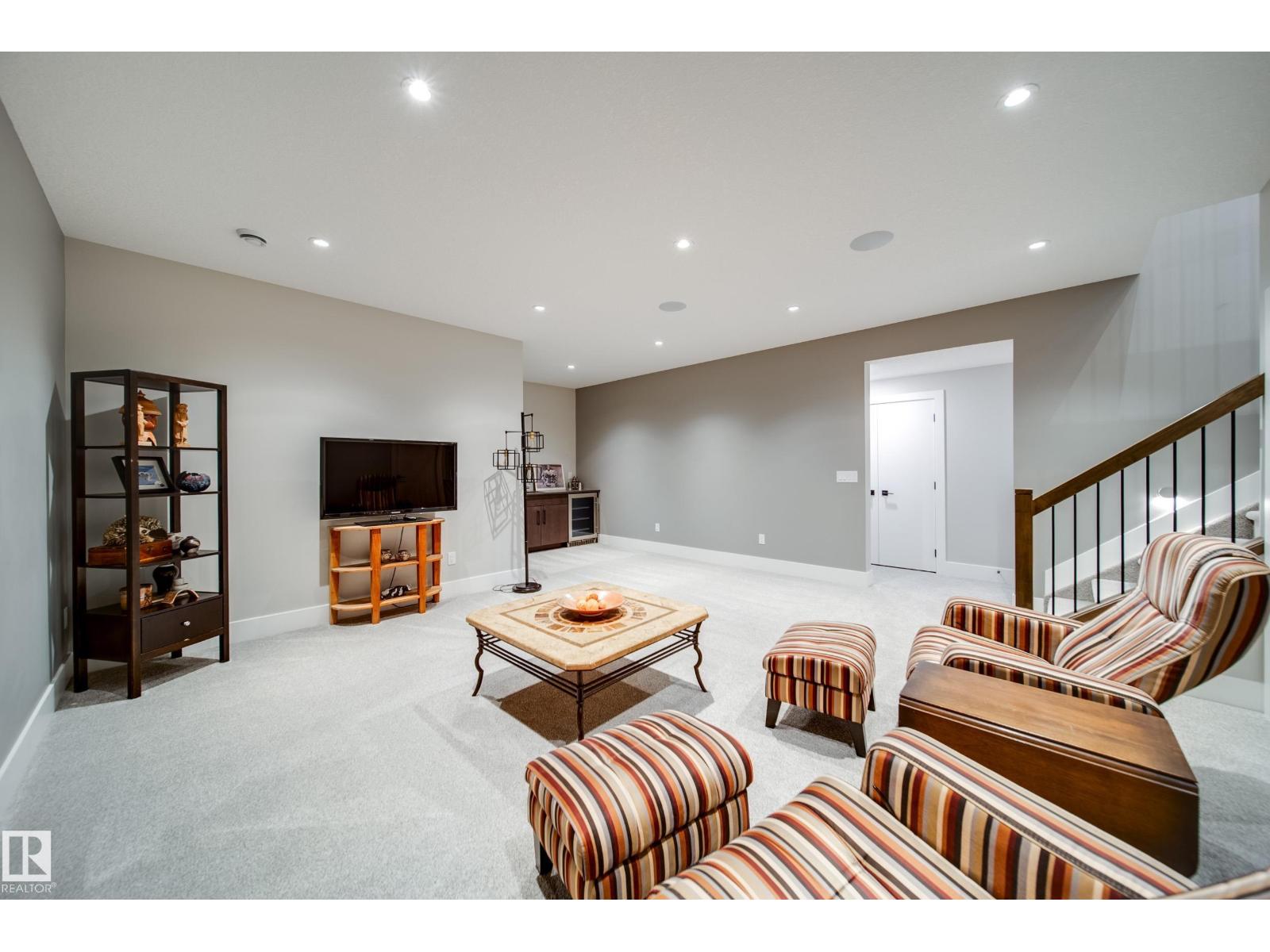 4605 Knight Pt Sw, Edmonton, Alberta  T6W 4B7 - Photo 32 - E4462325