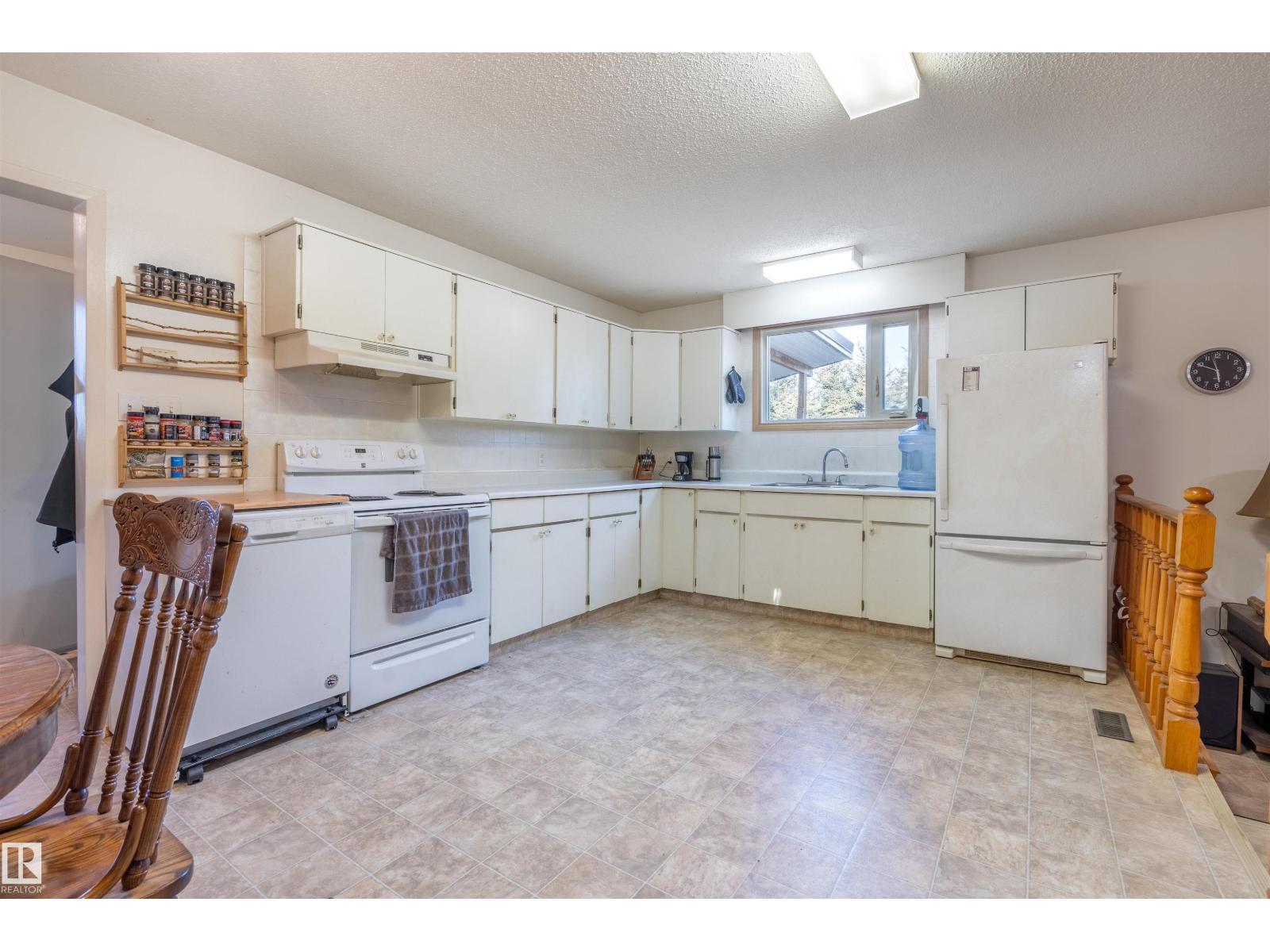 62 Buskmose Dr, Rural Wetaskiwin County, Alberta  T0C 2V0 - Photo 9 - E4462326