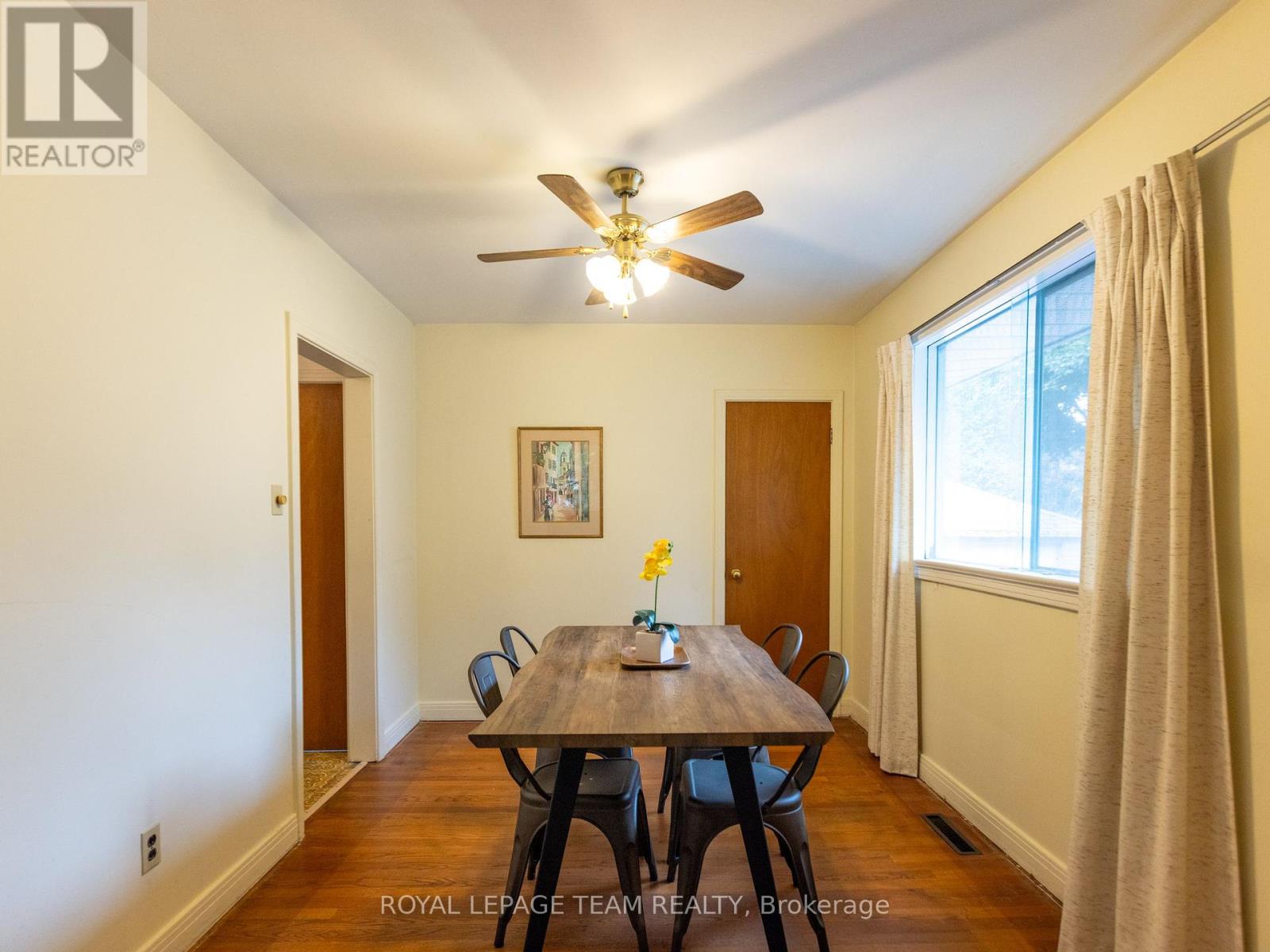 1231 Ridgemont Avenue, Ottawa, Ontario  K1V 6E6 - Photo 8 - X12466119