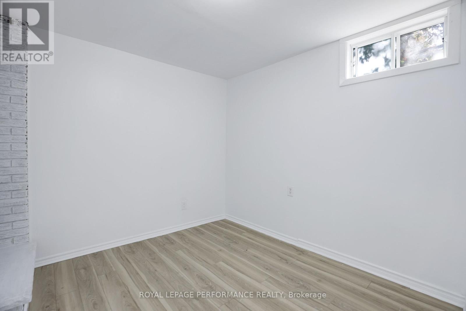 142 Meadowlands Drive W, Ottawa, Ontario  K2G 2S4 - Photo 28 - X12466191