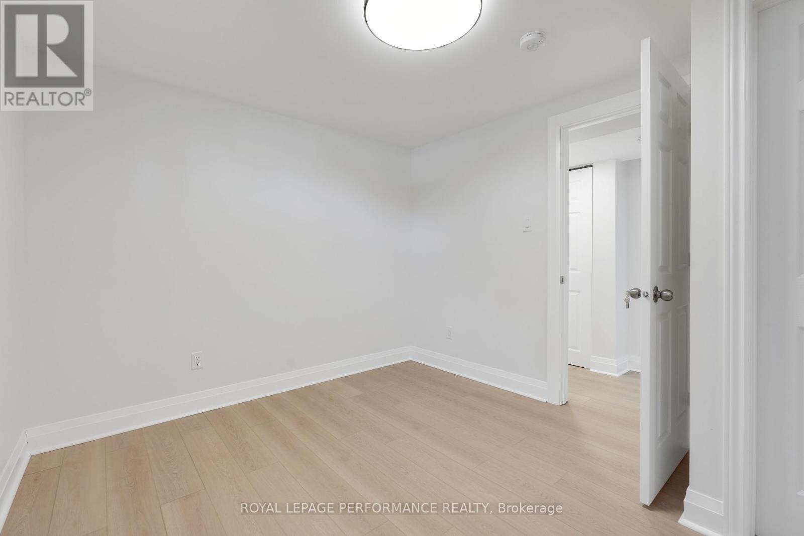 1820 Appleford Street, Ottawa, Ontario  K1J 1K2 - Photo 16 - X12466239