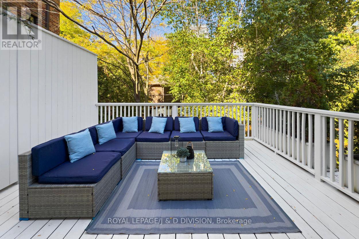 146 Balmoral Avenue, Toronto, Ontario  M4V 1J4 - Photo 28 - C12466073