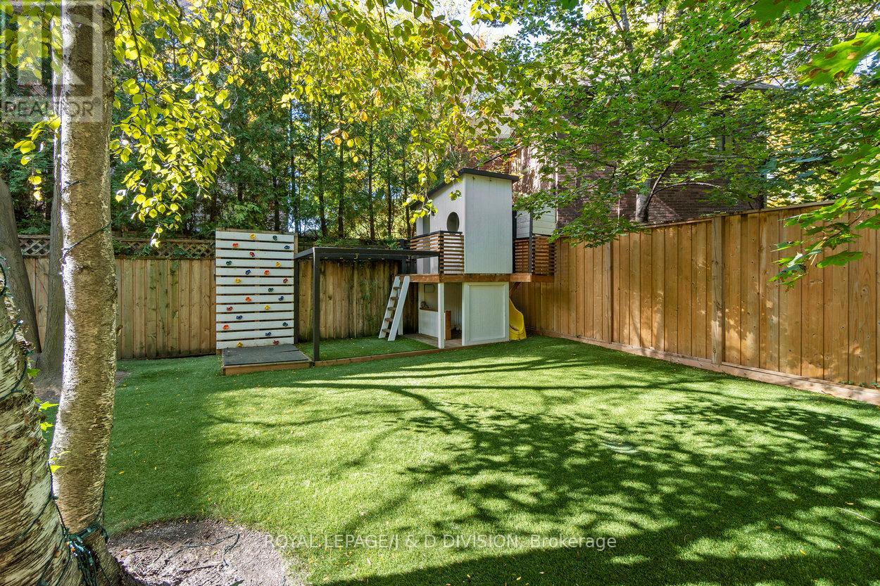 146 Balmoral Avenue, Toronto, Ontario  M4V 1J4 - Photo 45 - C12466073