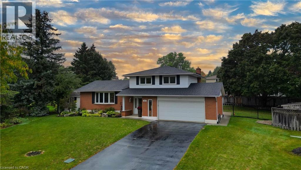 298 CREIGHTON Court, Waterloo, Ontario