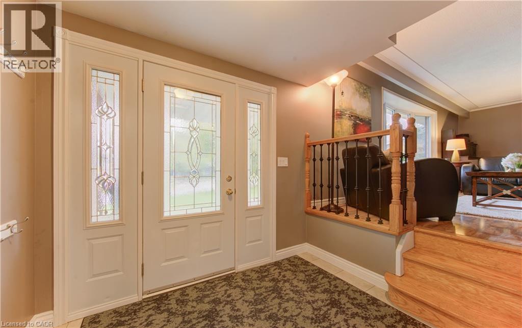 298 Creighton Court, Waterloo, Ontario  N2K 1W6 - Photo 4 - 40779369
