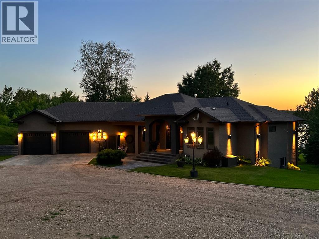 Property at 435058 Rng Rd 50 image 2