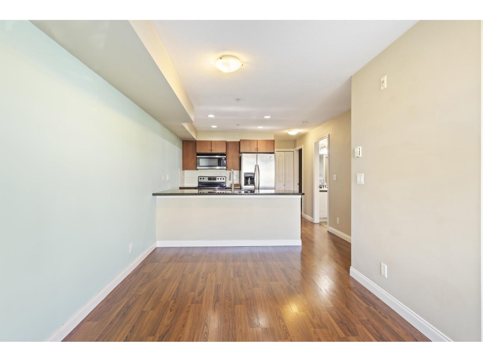 302 5516 198 Street, Langley, British Columbia  V3A 0A6 - Photo 5 - R3057991