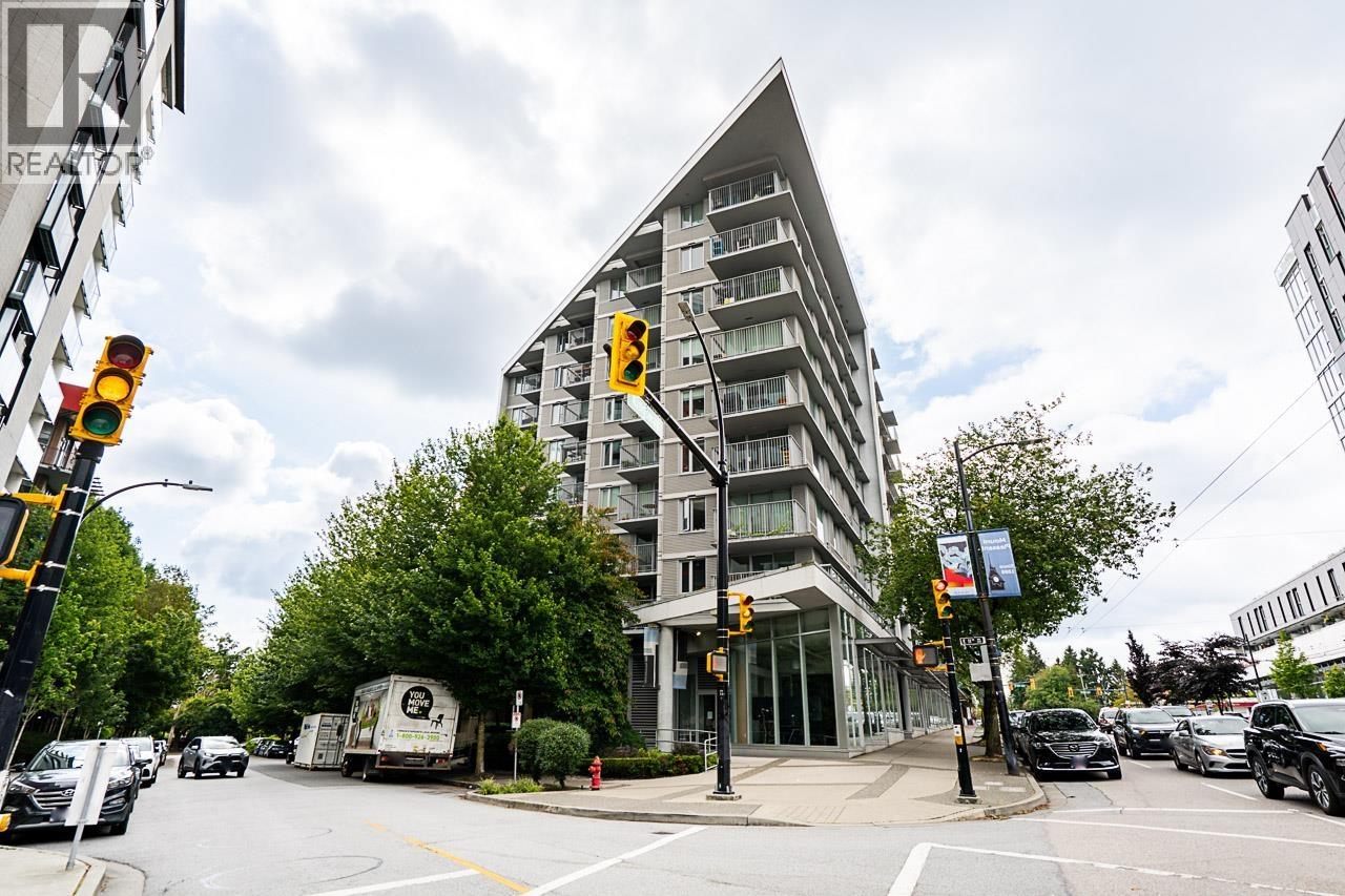806 328 E 11TH AVENUE, vancouver, British Columbia