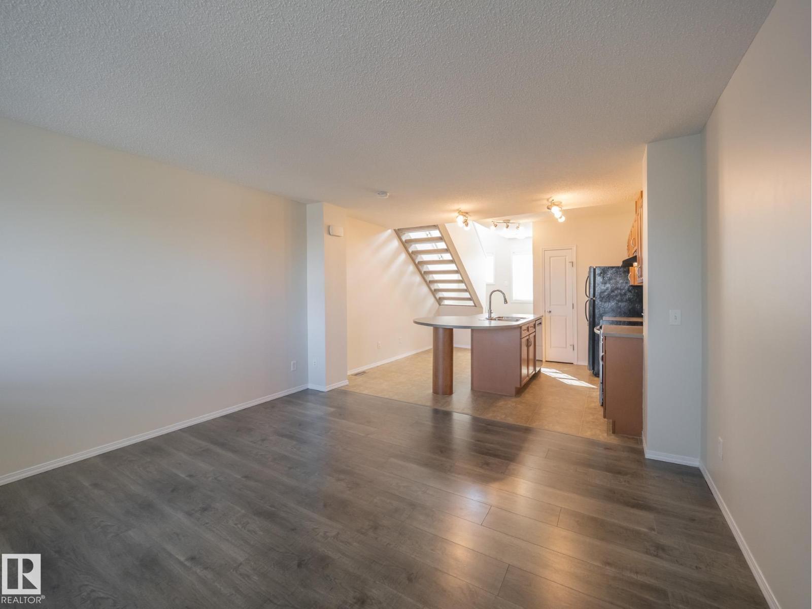 #127 2051 Towne Centre Bv Nw, Edmonton, Alberta  T6R 0G8 - Photo 6 - E4462332