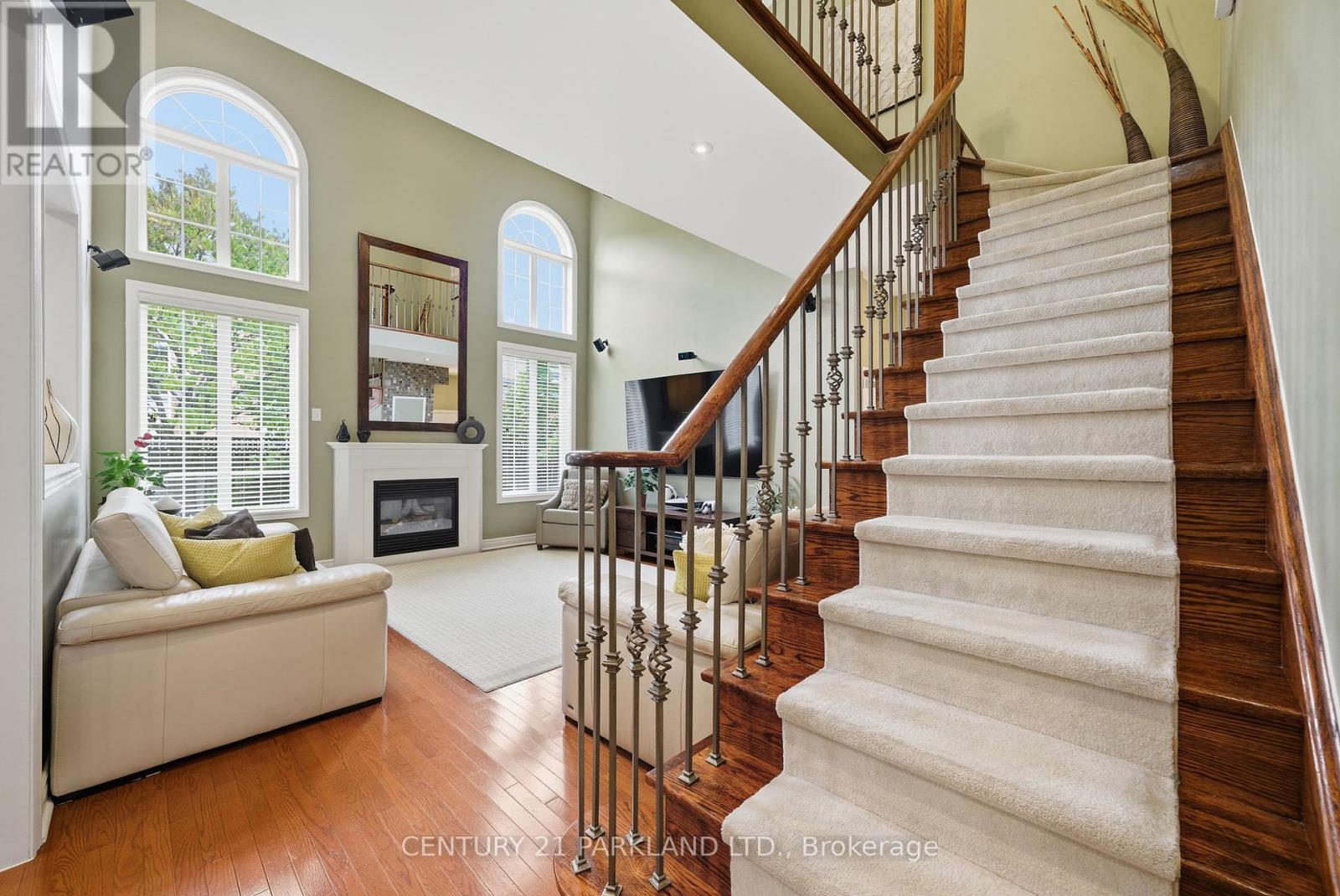 18 Turnbridge Road, Aurora, Ontario  L4G 7R9 - Photo 17 - N12466077