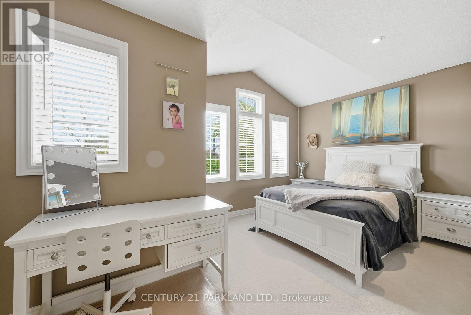 18 Turnbridge Road, Aurora, Ontario  L4G 7R9 - Photo 23 - N12466077