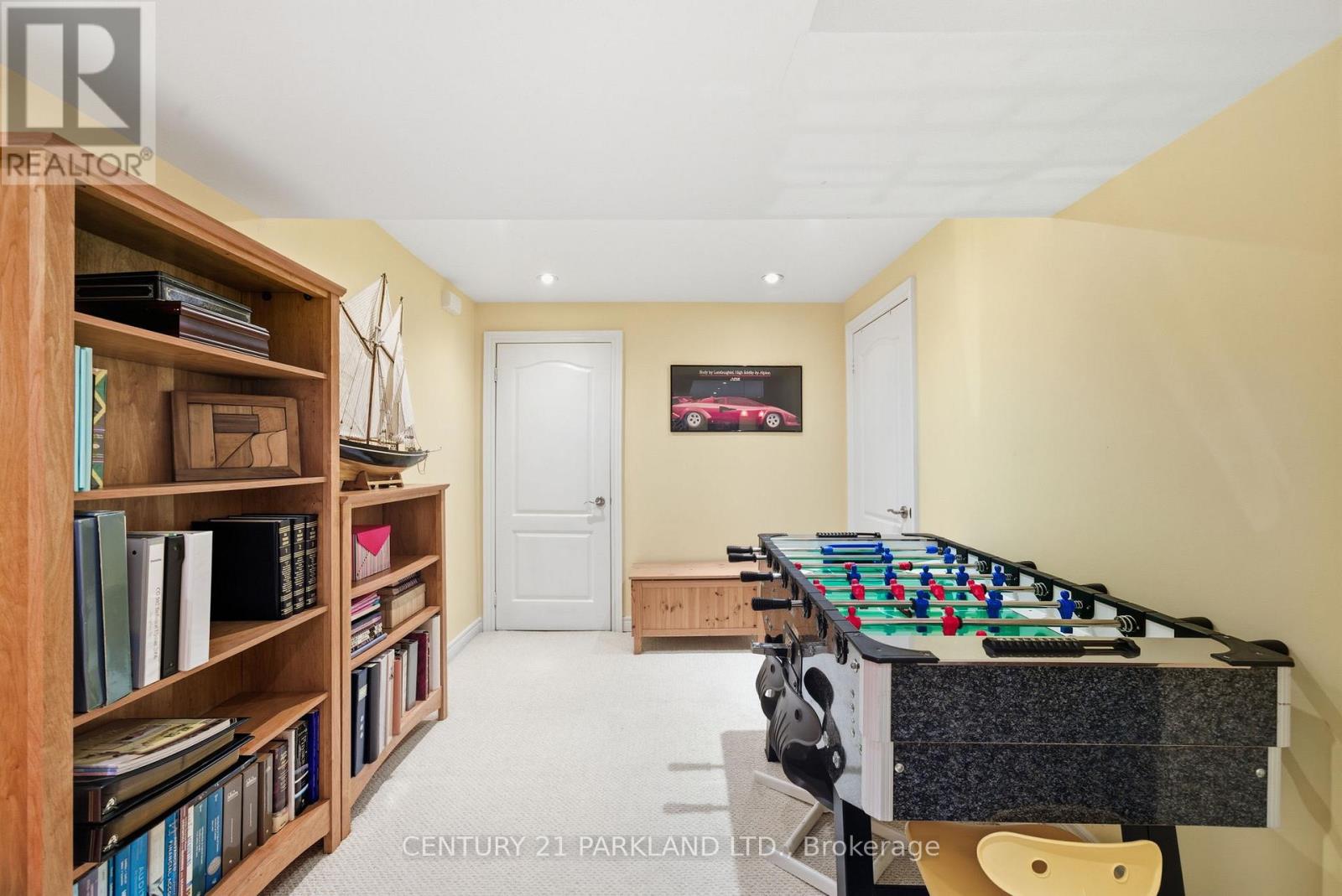 18 Turnbridge Road, Aurora, Ontario  L4G 7R9 - Photo 32 - N12466077