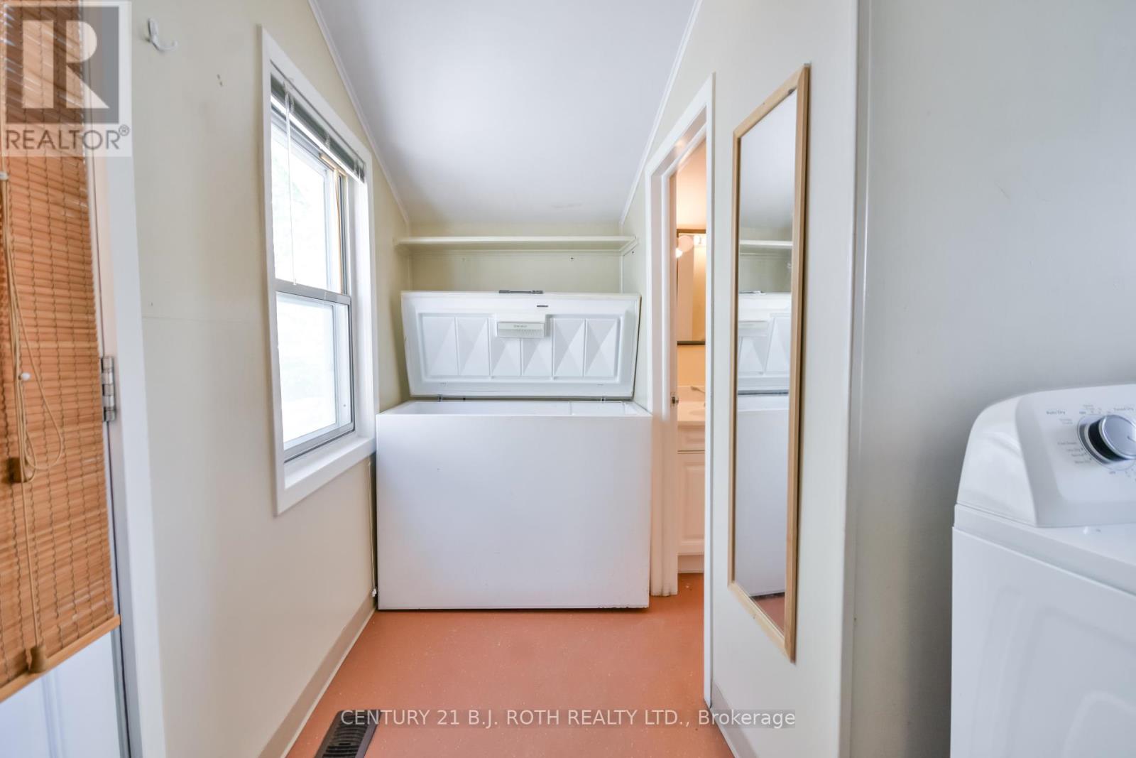 67 Nottawasaga Street, Orillia, Ontario  L3V 3J5 - Photo 13 - S12466043