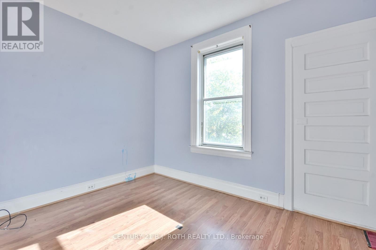 67 Nottawasaga Street, Orillia, Ontario  L3V 3J5 - Photo 17 - S12466043