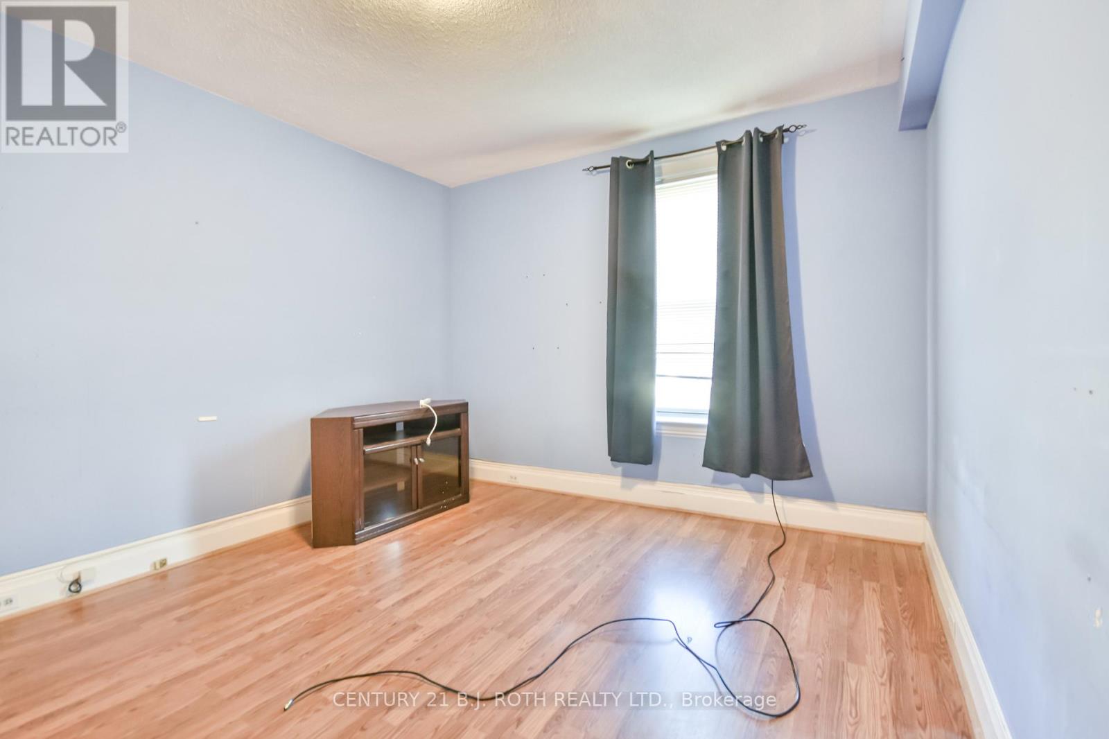 67 Nottawasaga Street, Orillia, Ontario  L3V 3J5 - Photo 21 - S12466043