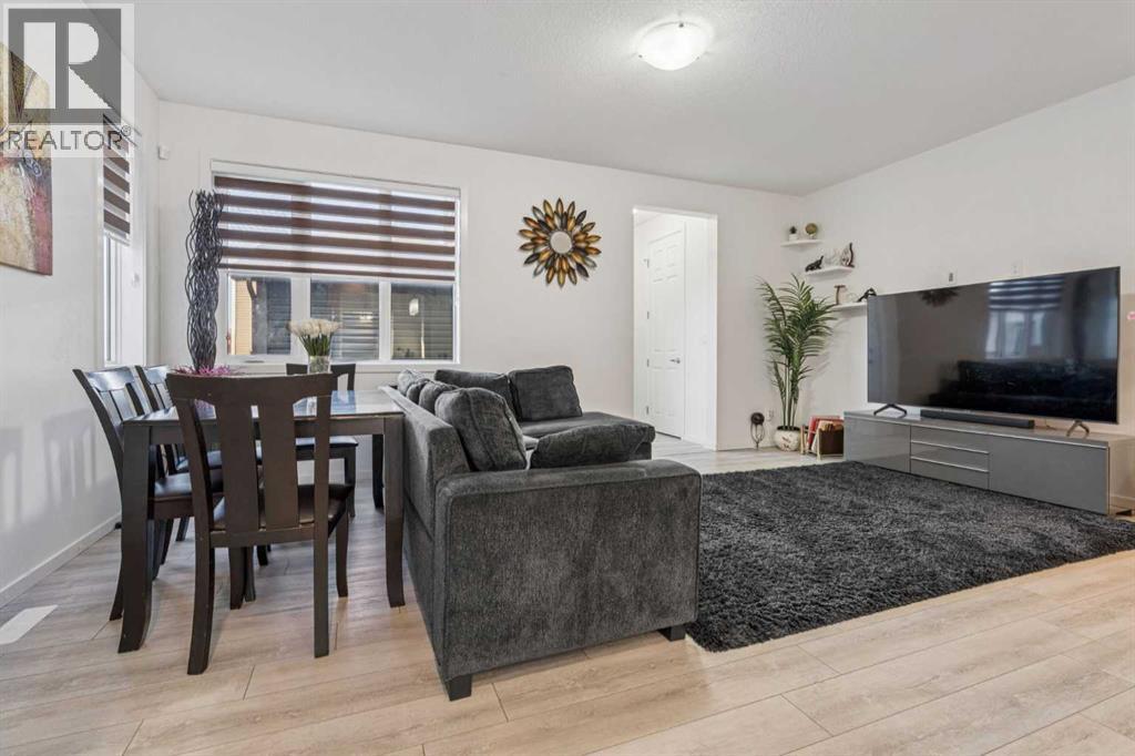 223 Carrington Circle Nw, Calgary, Alberta  T3P 0Y4 - Photo 13 - A2264624
