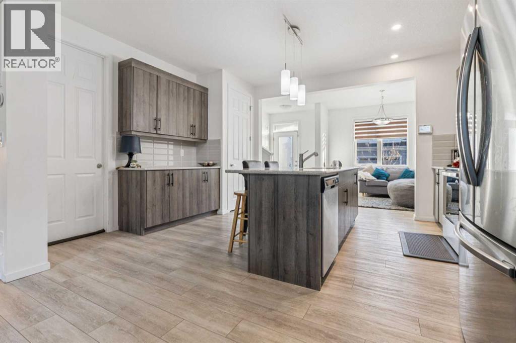 223 Carrington Circle Nw, Calgary, Alberta  T3P 0Y4 - Photo 14 - A2264624