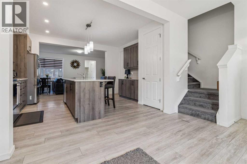 223 Carrington Circle Nw, Calgary, Alberta  T3P 0Y4 - Photo 15 - A2264624