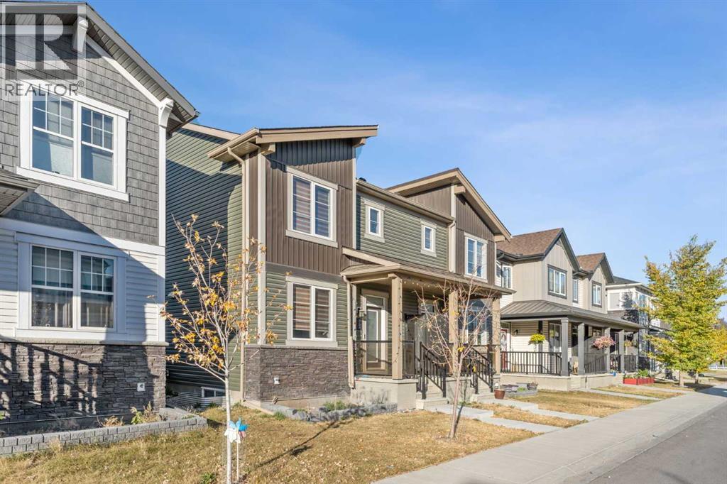 223 Carrington Circle Nw, Calgary, Alberta  T3P 0Y4 - Photo 2 - A2264624