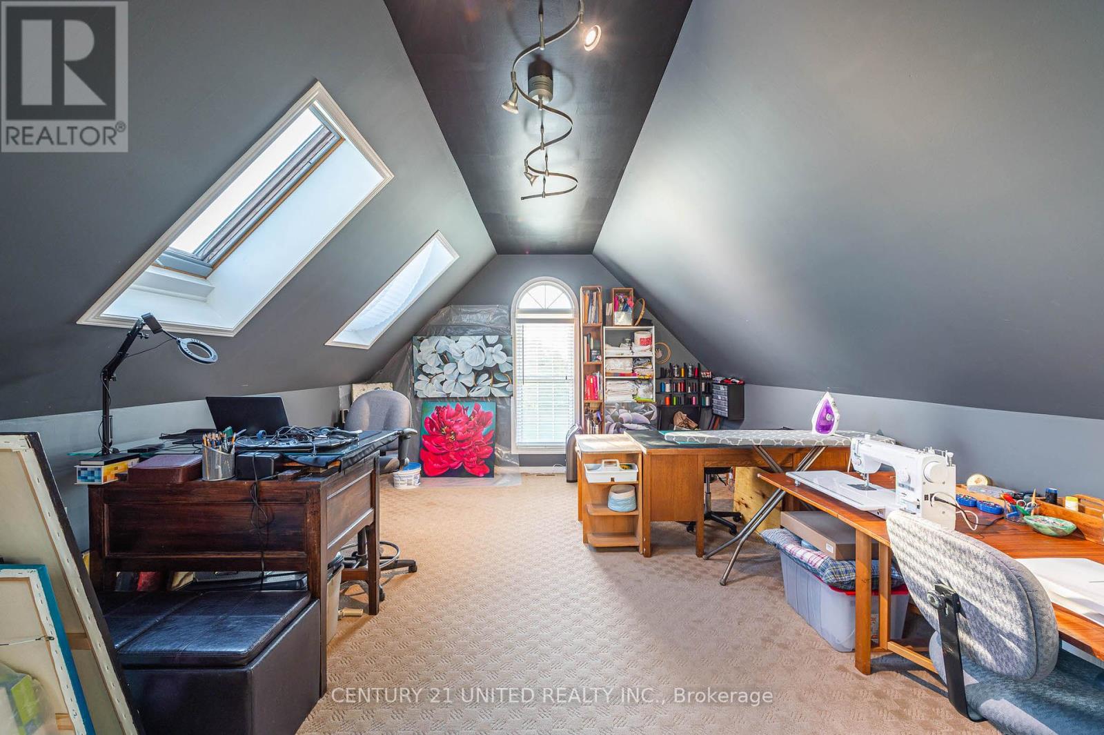 257 10th Line Rd South Dummer Road, Douro-Dummer, Ontario  K0L 2V0 - Photo 31 - X12417641