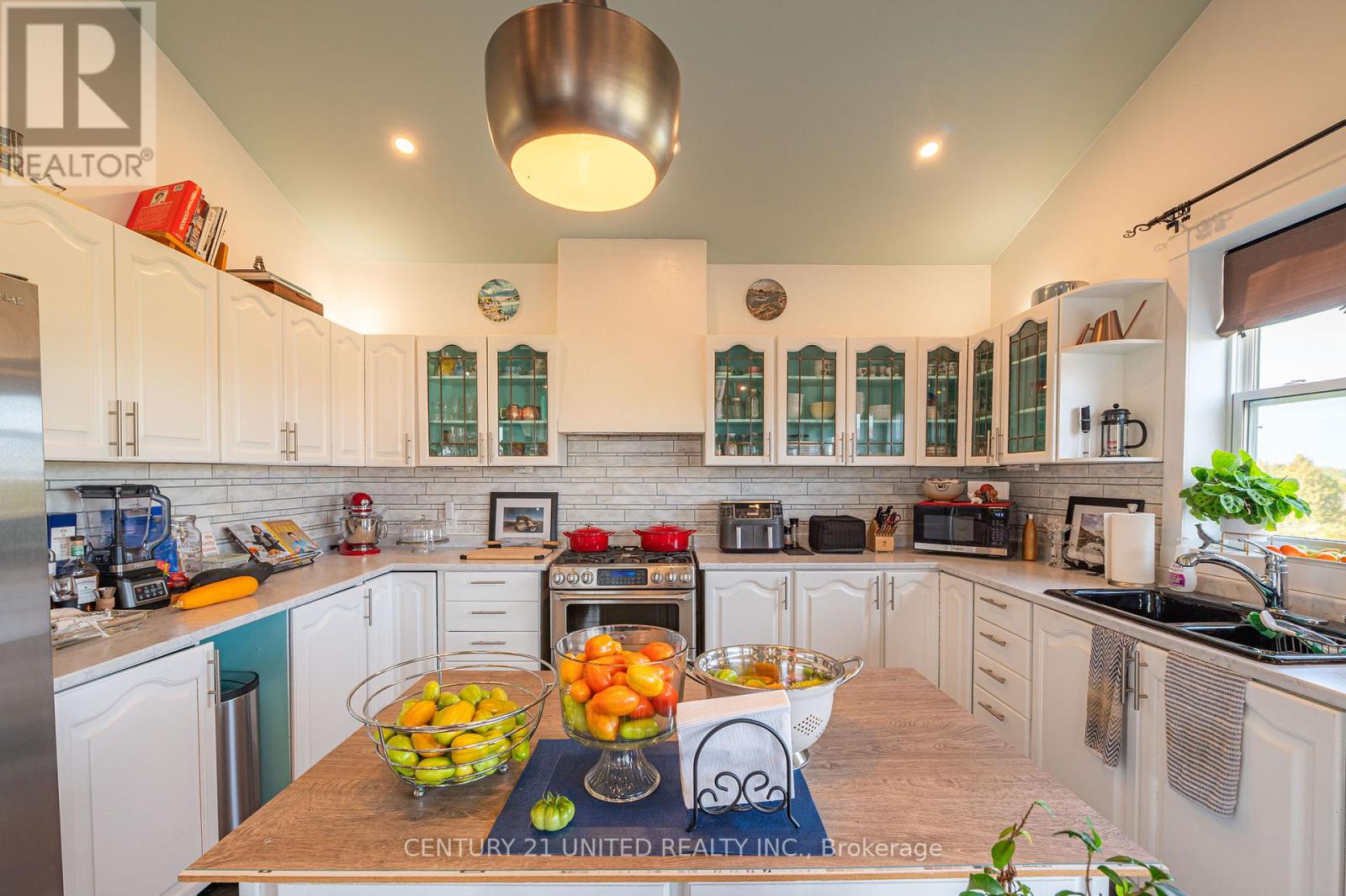 257 10th Line Rd South Dummer Road, Douro-Dummer, Ontario  K0L 2V0 - Photo 36 - X12417641