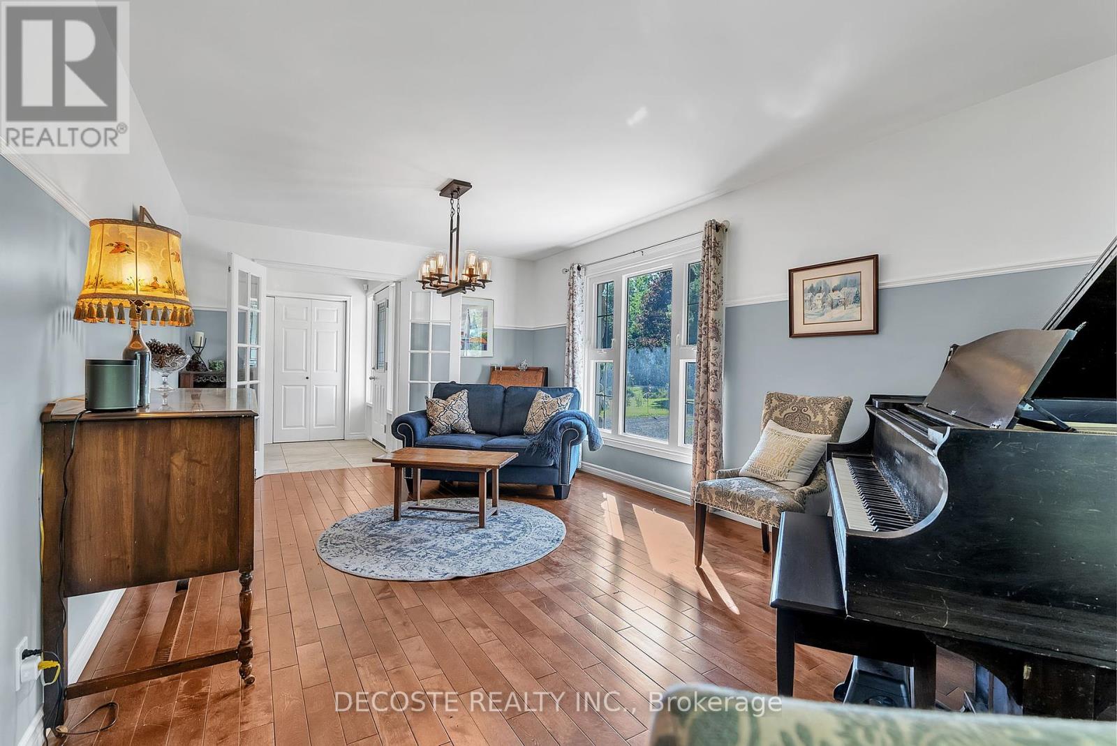 21275 Mccormick Road, North Glengarry, Ontario  K0C 1A0 - Photo 8 - X12465090