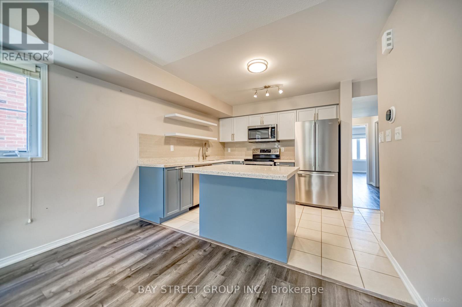 16 - 2444 Post Road, Oakville, Ontario  L6H 0J2 - Photo 8 - W12466028
