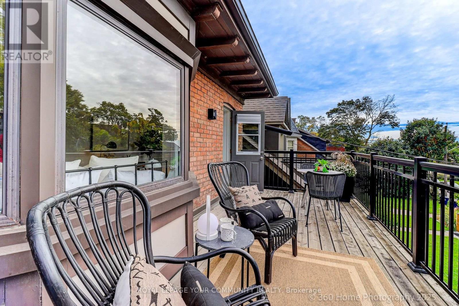 21 Wilson Park Road, Toronto, Ontario  M6K 3B6 - Photo 12 - W12466030