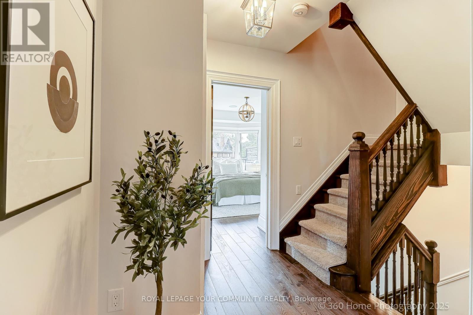 21 Wilson Park Road, Toronto, Ontario  M6K 3B6 - Photo 15 - W12466030