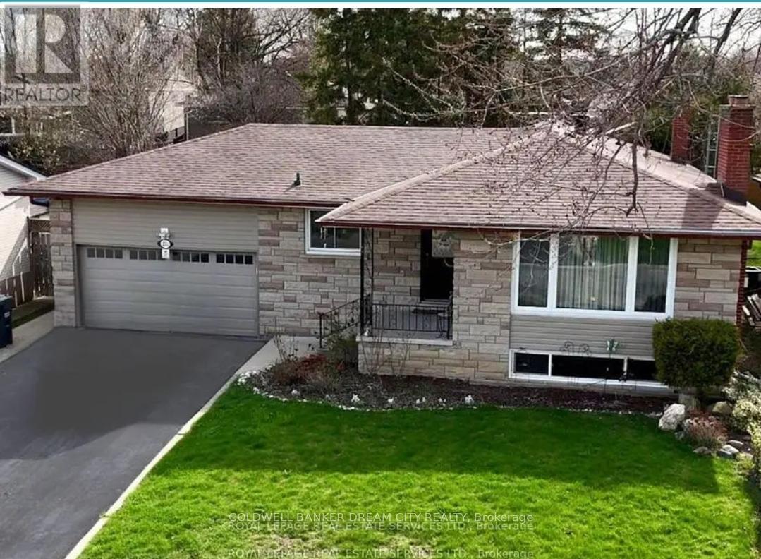 LOWER - 231 ELIZABETH STREET S, Brampton, Ontario