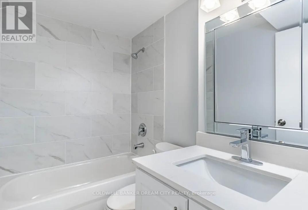 Lower - 231 Elizabeth Street S, Brampton, Ontario  L6Y 1S2 - Photo 7 - W12466042