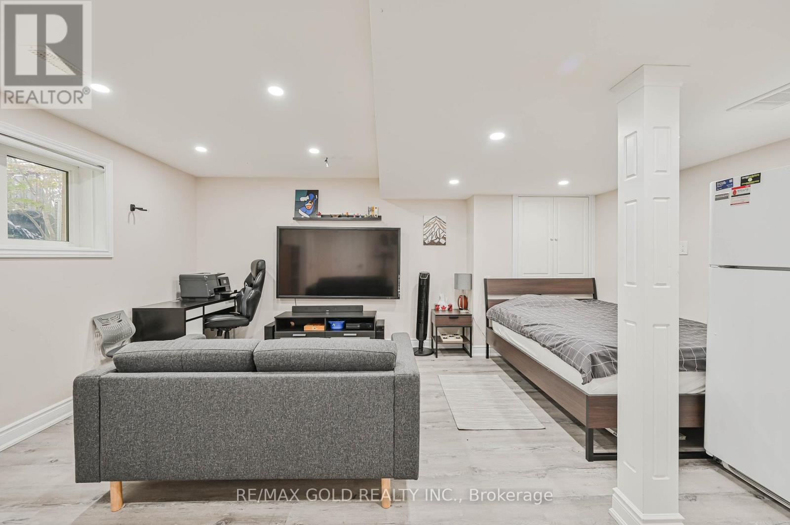 20 Meadowcrest Lane, Brampton, Ontario  L7A 0T8 - Photo 25 - W12466044