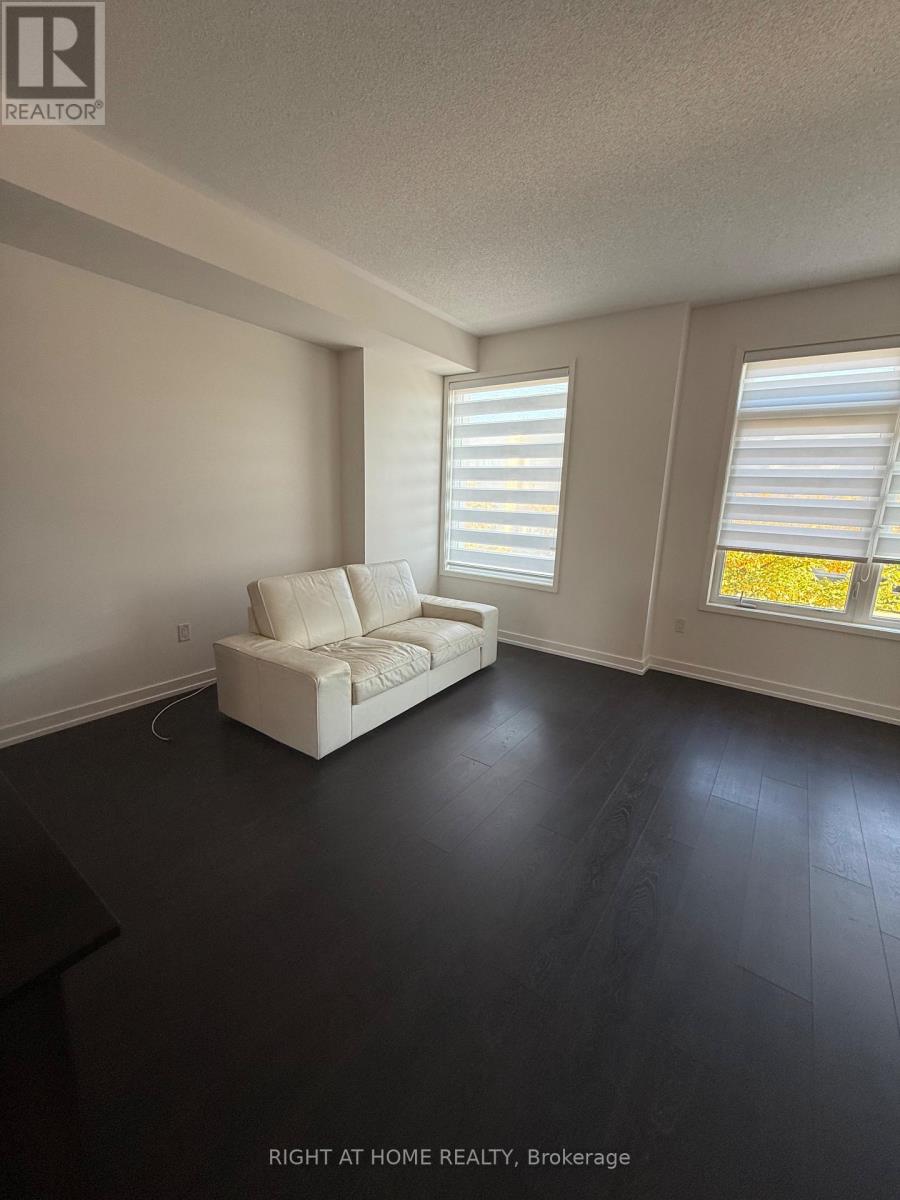 3094 Ernest Applebe Boulevard, Oakville, Ontario  L6H 0P3 - Photo 7 - W12466046