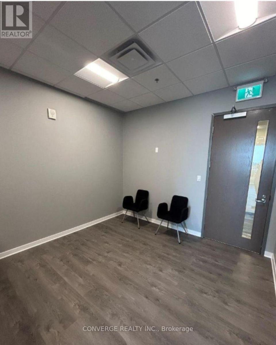 615 - 1275 Finch Avenue W, Toronto, Ontario  M3J 2B1 - Photo 7 - W12466053