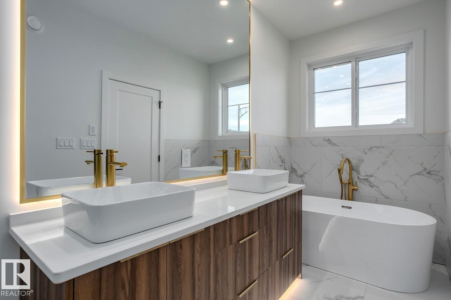 8453 Mayday Link Sw, Edmonton, Alberta  T6X 3G1 - Photo 40 - E4459247