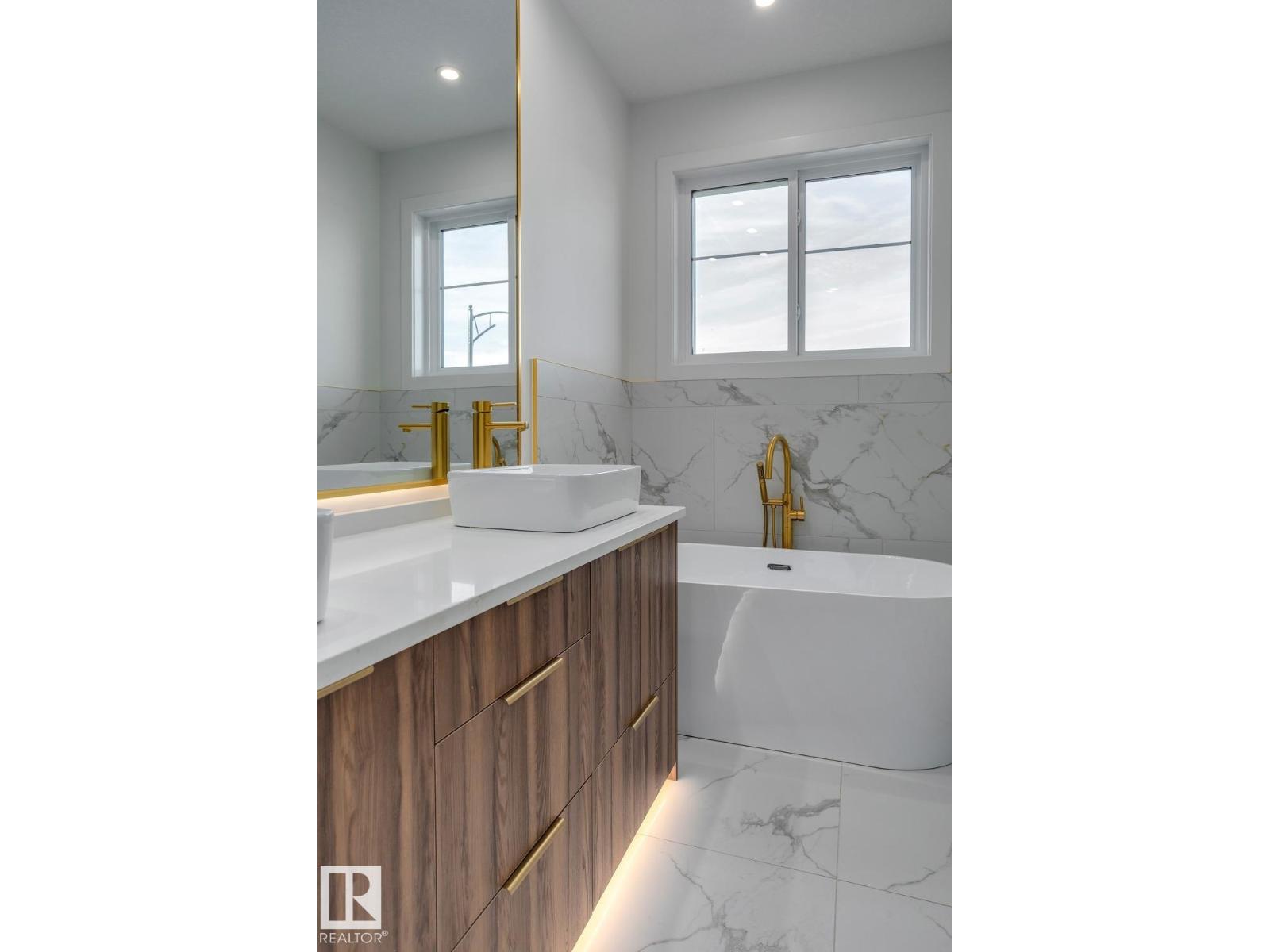 8453 Mayday Link Sw, Edmonton, Alberta  T6X 3G1 - Photo 23 - E4459247