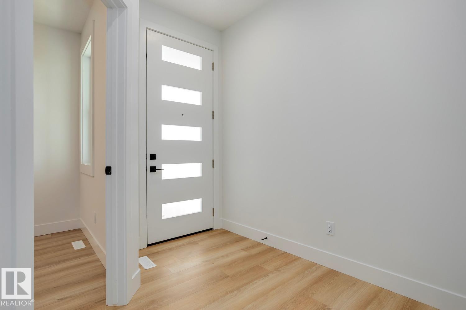 8453 Mayday Link Sw, Edmonton, Alberta  T6X 3G1 - Photo 3 - E4459247