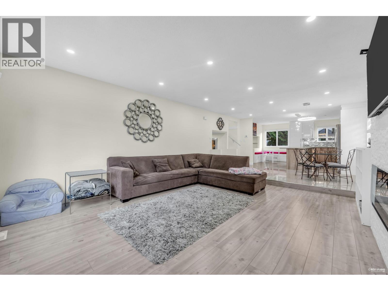 11280 Caravel Court, Richmond, British Columbia  V7E 4L2 - Photo 7 - R3057597