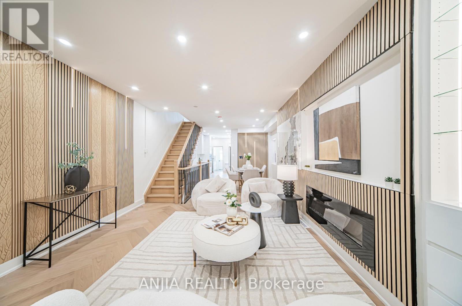 126 Grace Street, Toronto, Ontario  M6J 2S2 - Photo 3 - C12464685