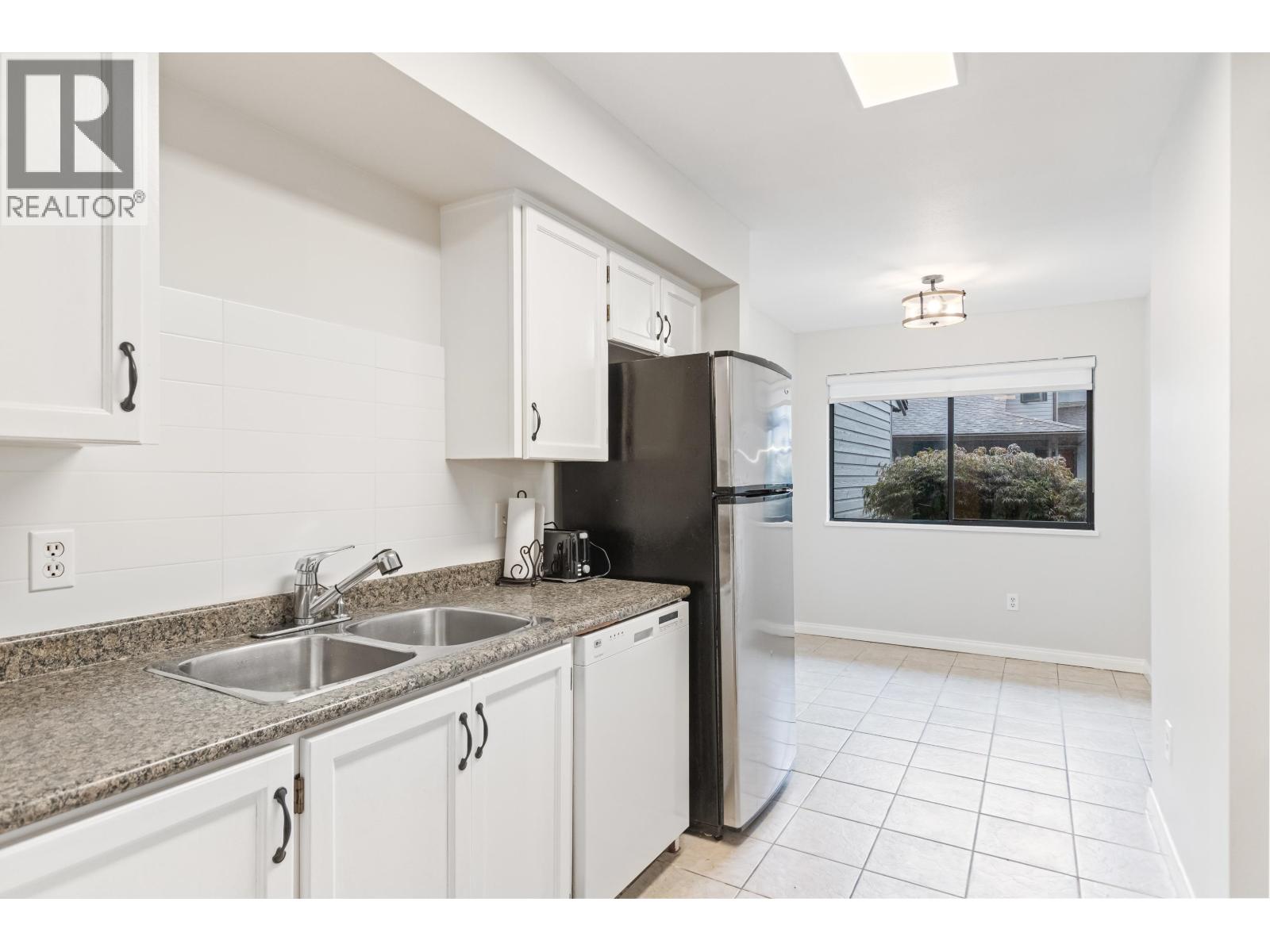 12 20681 Thorne Avenue, Maple Ridge, British Columbia  V2X 8G2 - Photo 7 - R3038552