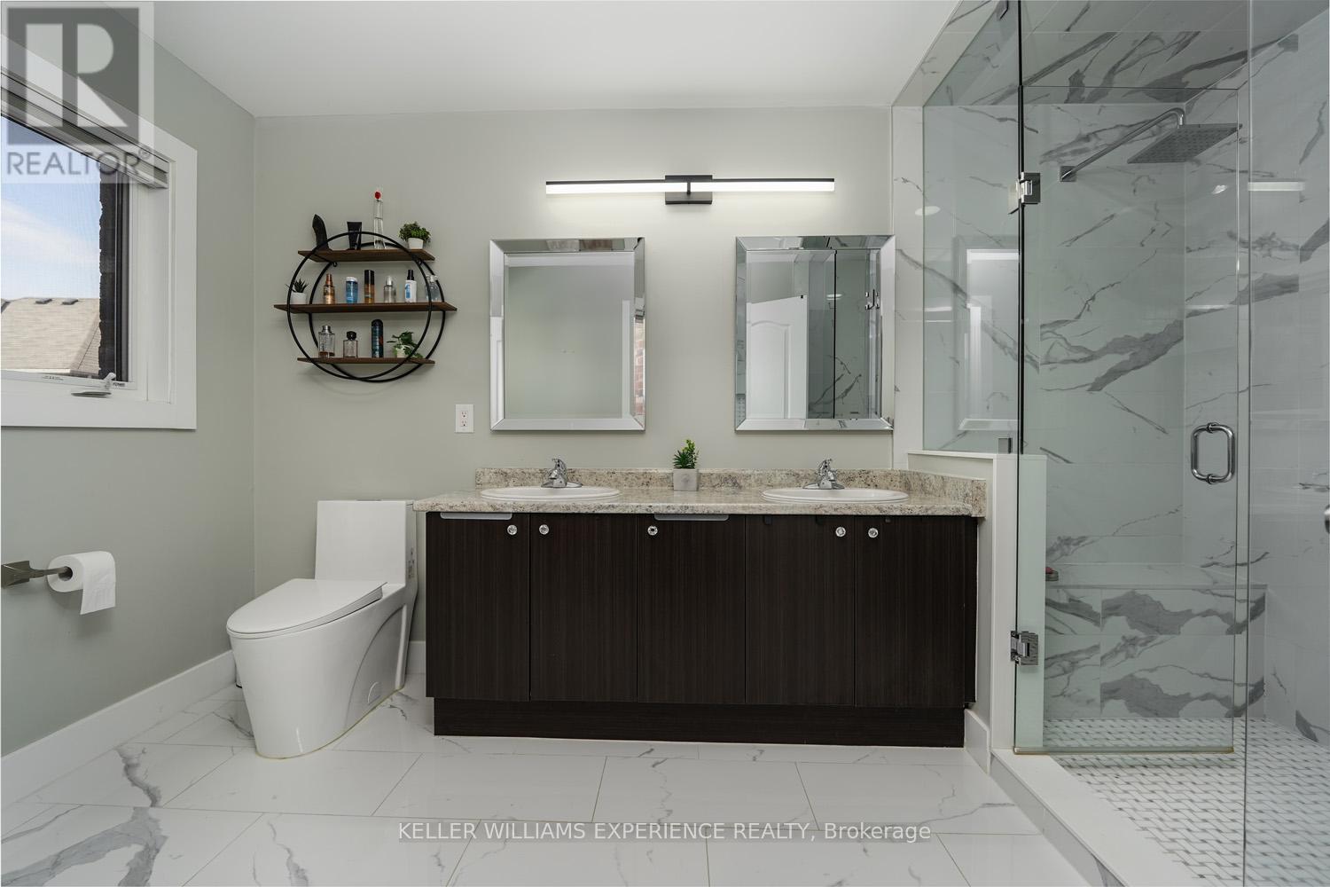 2199 Dawson Crescent W, Innisfil, Ontario  L9S 0G9 - Photo 37 - N12463428