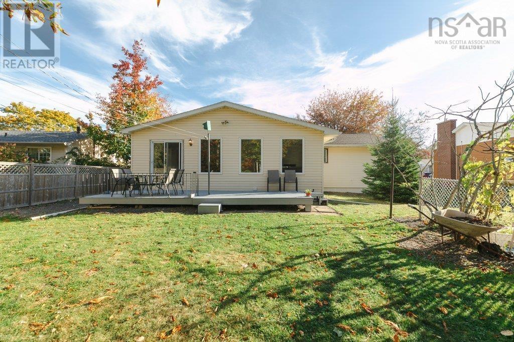 16 Howland Drive, Lower Sackville, Nova Scotia  B4C 1S6 - Photo 45 - 202525750