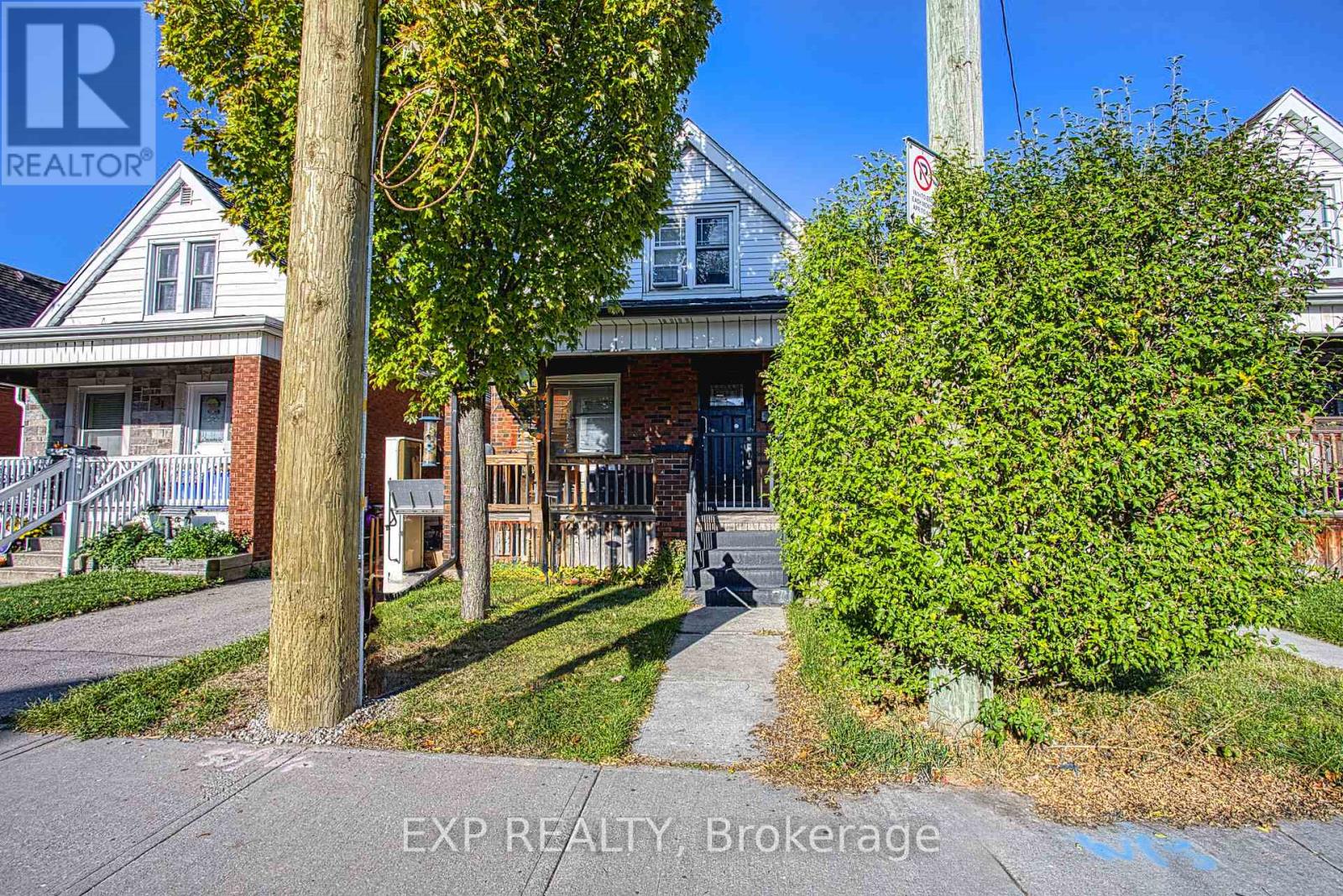 35 Cope Street, Hamilton, Ontario  L8H 5A8 - Photo 2 - X12466032