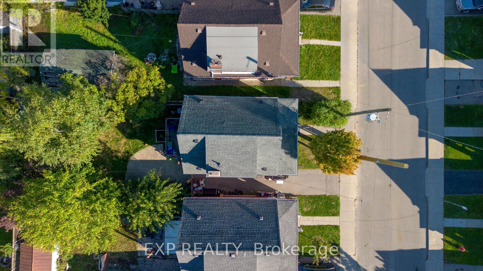 35 Cope Street, Hamilton, Ontario  L8H 5A8 - Photo 24 - X12466032